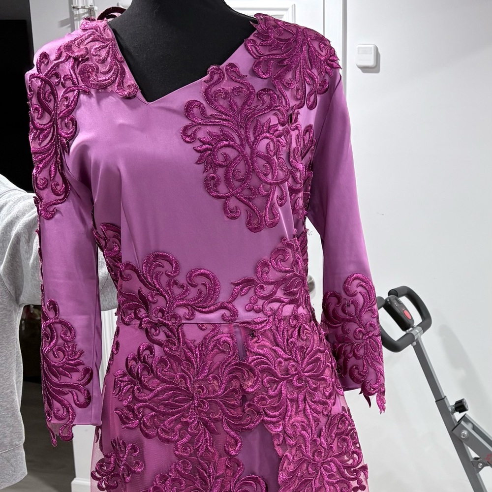 Elegant  Lace Dress